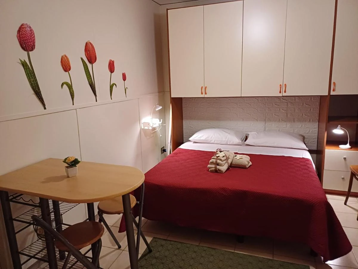 Camera da letto — DIMORA SAN FRANCESCO, Catania (Sicilia) (galleria 4)